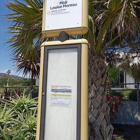 Bord De Mer, Midi, Acces Direct A La Et Parking Privatif