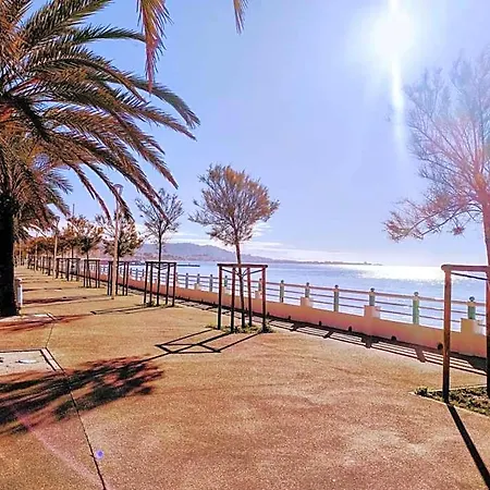 アパート Bord De Mer, Midi, Acces Direct A La Et Parking Privatif