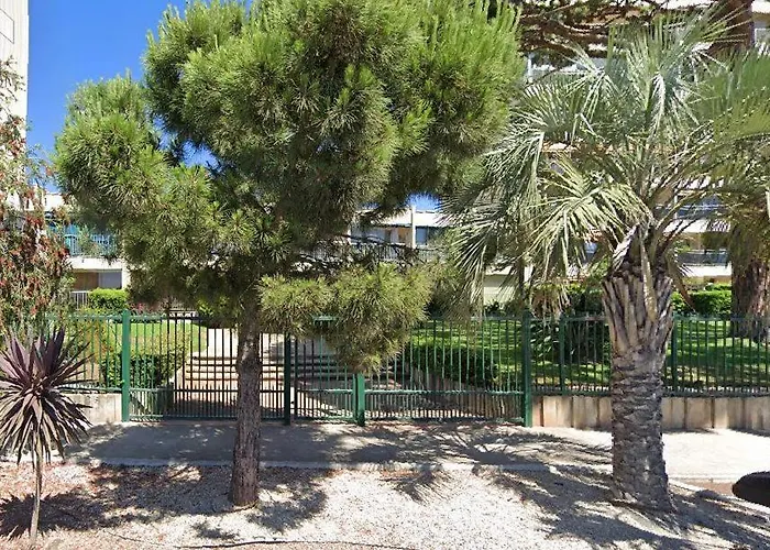 Bord De Mer, Midi, Acces Direct A La Apartment Cannes